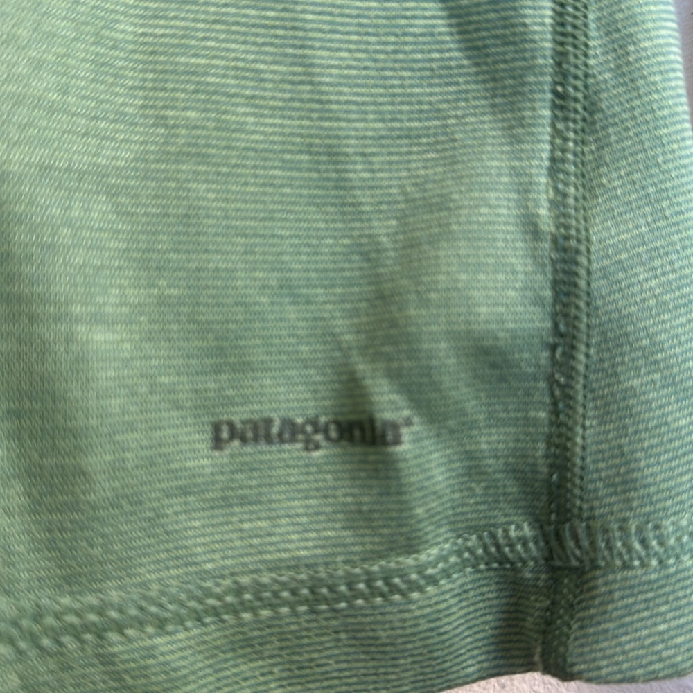 Patagonia Capeline sz Md - Picture 4 of 8